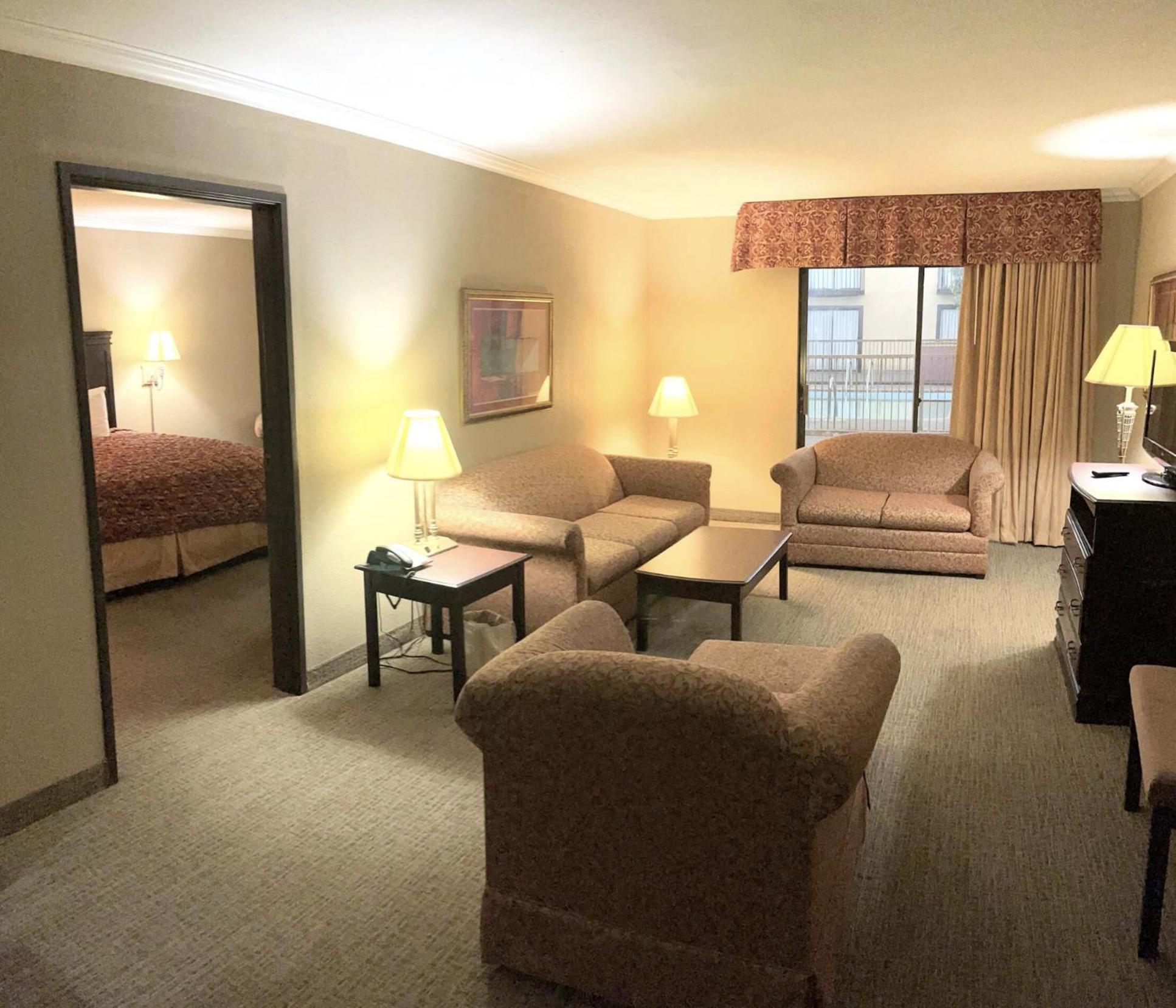 Regency Inn & Suites 알투스 외부 사진