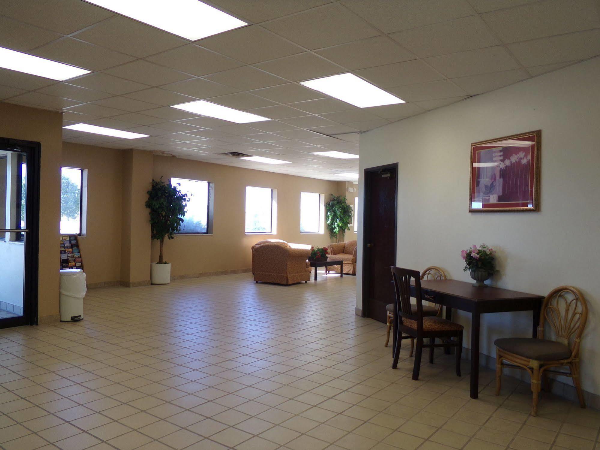 Regency Inn & Suites 알투스 외부 사진